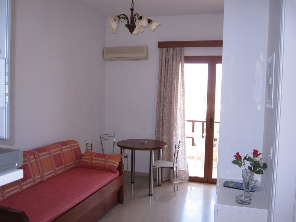 Simon Studios And Apartments Sitia  Zewnętrze zdjęcie